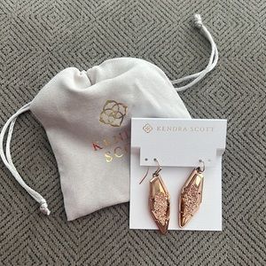 Kendra Scott Bex Drop Earrings in Rose Gold Drusy